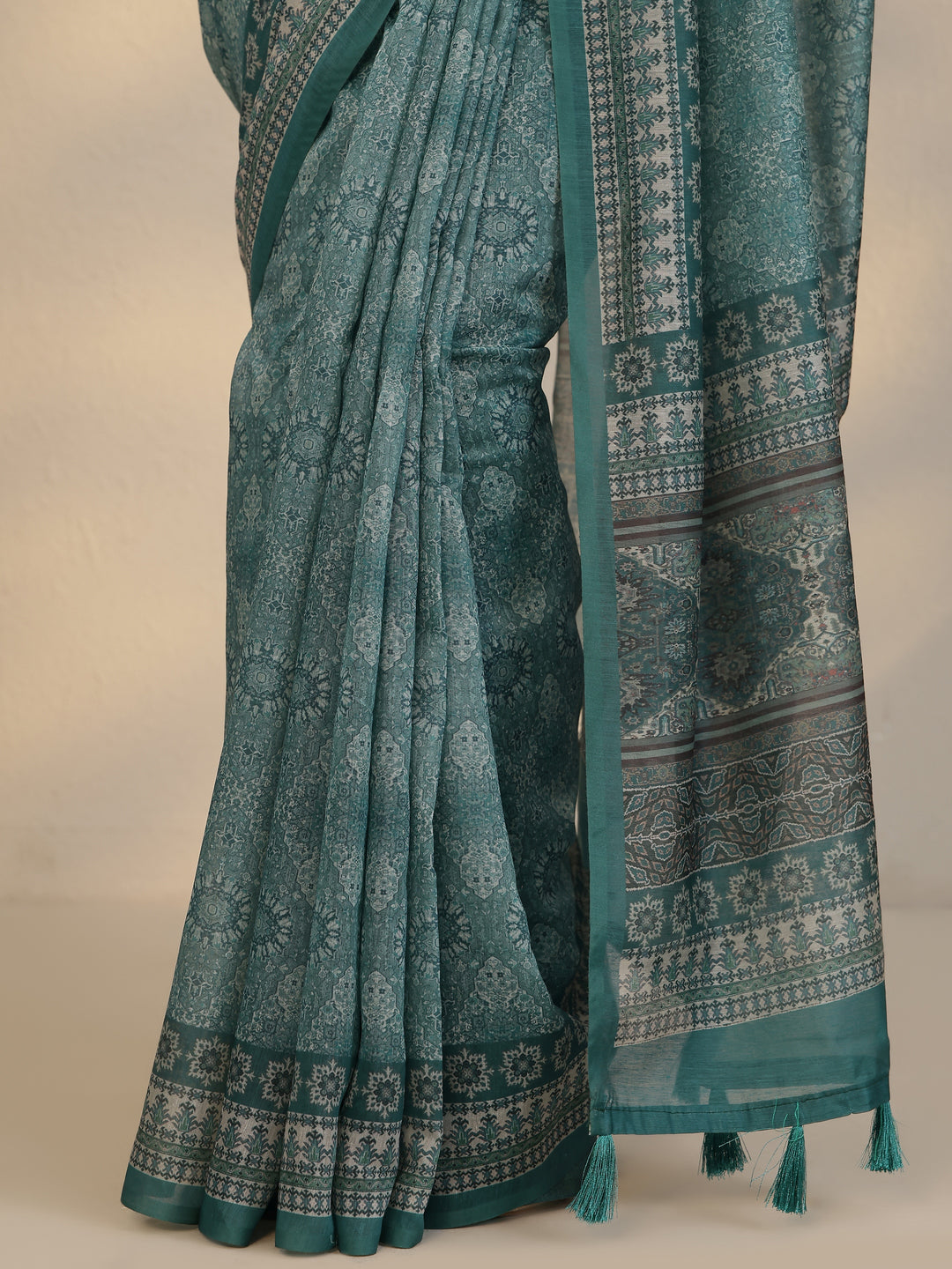 Green Printed Silk Blend Saree With Unstitched Blouse Piece