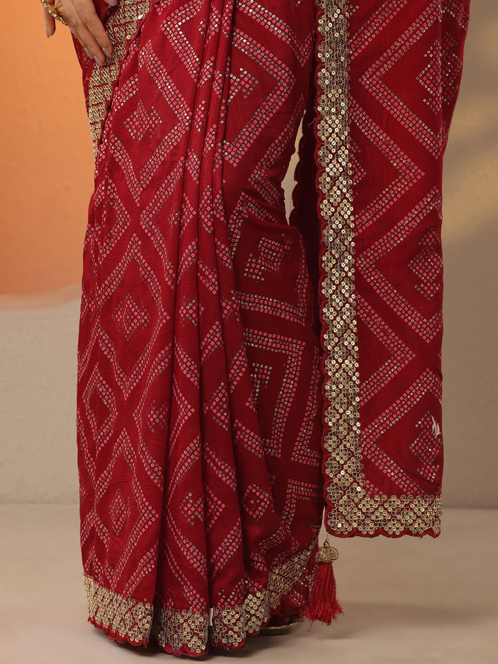 Red Bandhani Printed Silk Blend Saree With Unstitched Blouse Piece