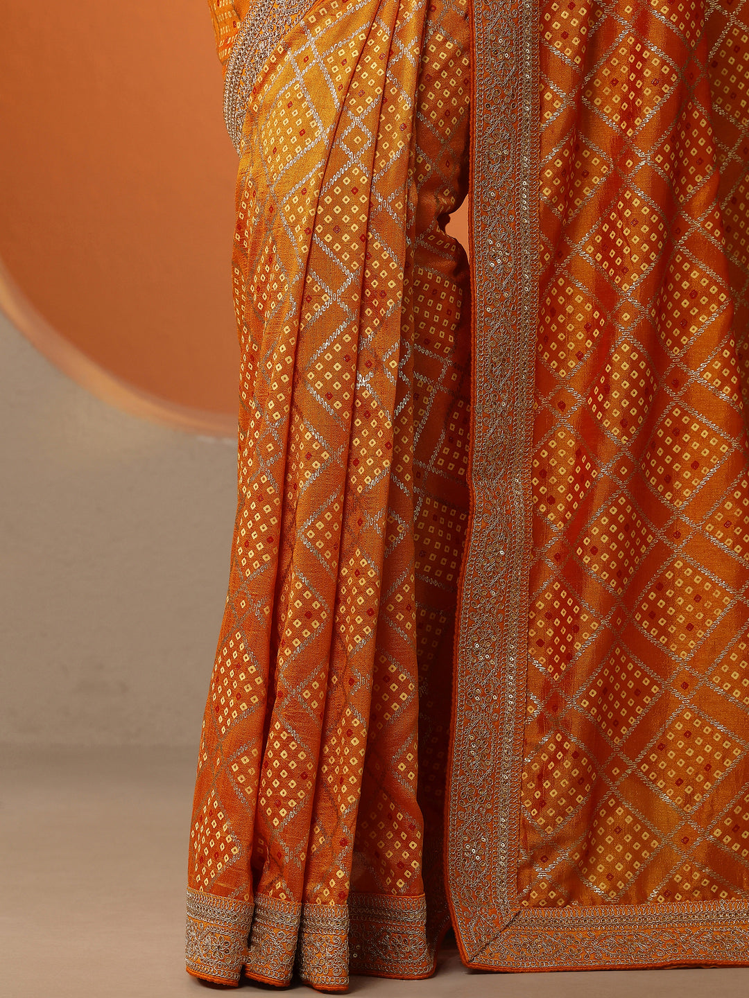 Orange Bandhani Printed Silk Blend Saree With Unstitched Blouse Piece