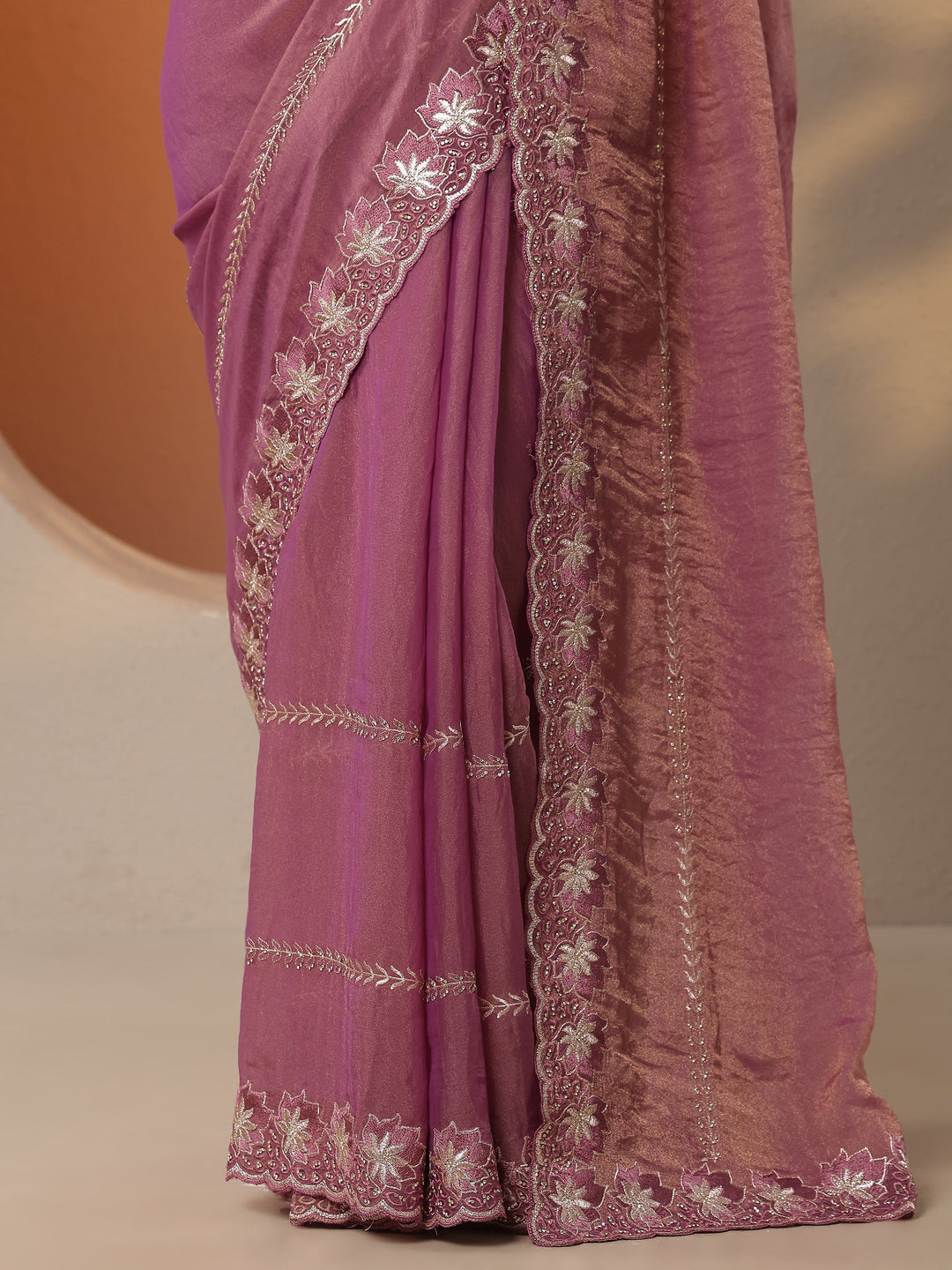 Pink Embellished Organza Saree With Unstitched Blouse Piece