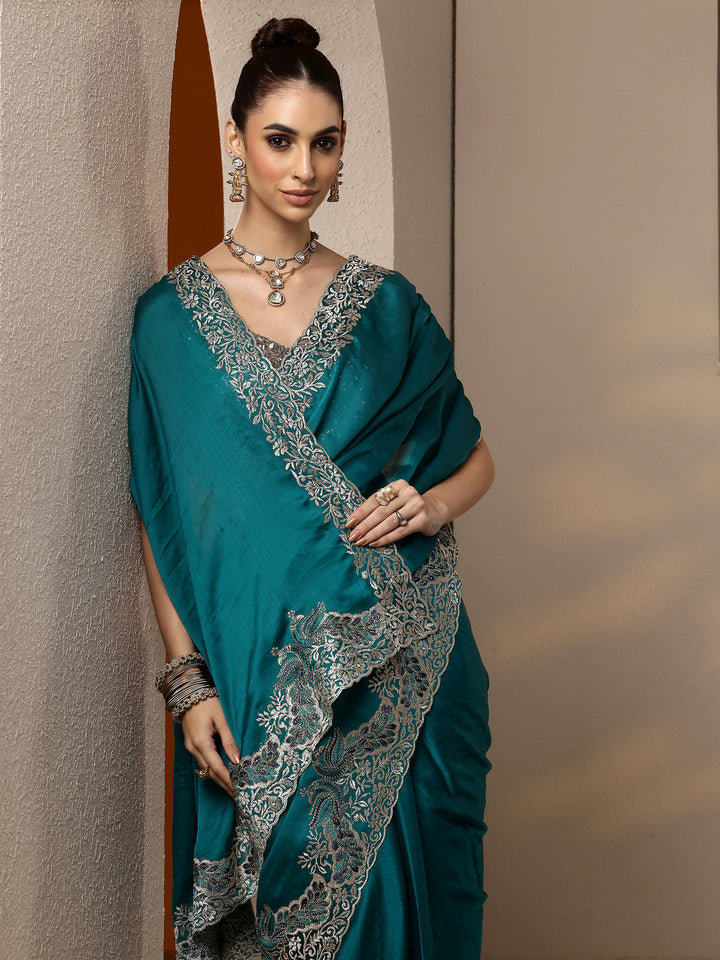 Green Solid Chiffon Saree With Unstitched Blouse Piece