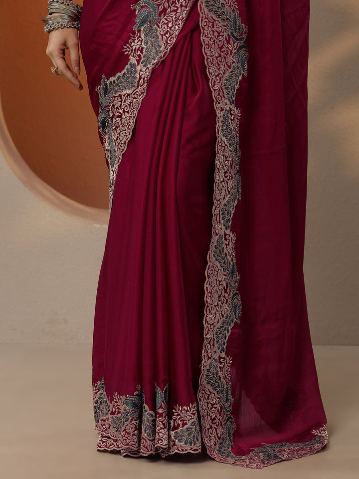 Red Solid Chiffon Saree With Unstitched Blouse Piece