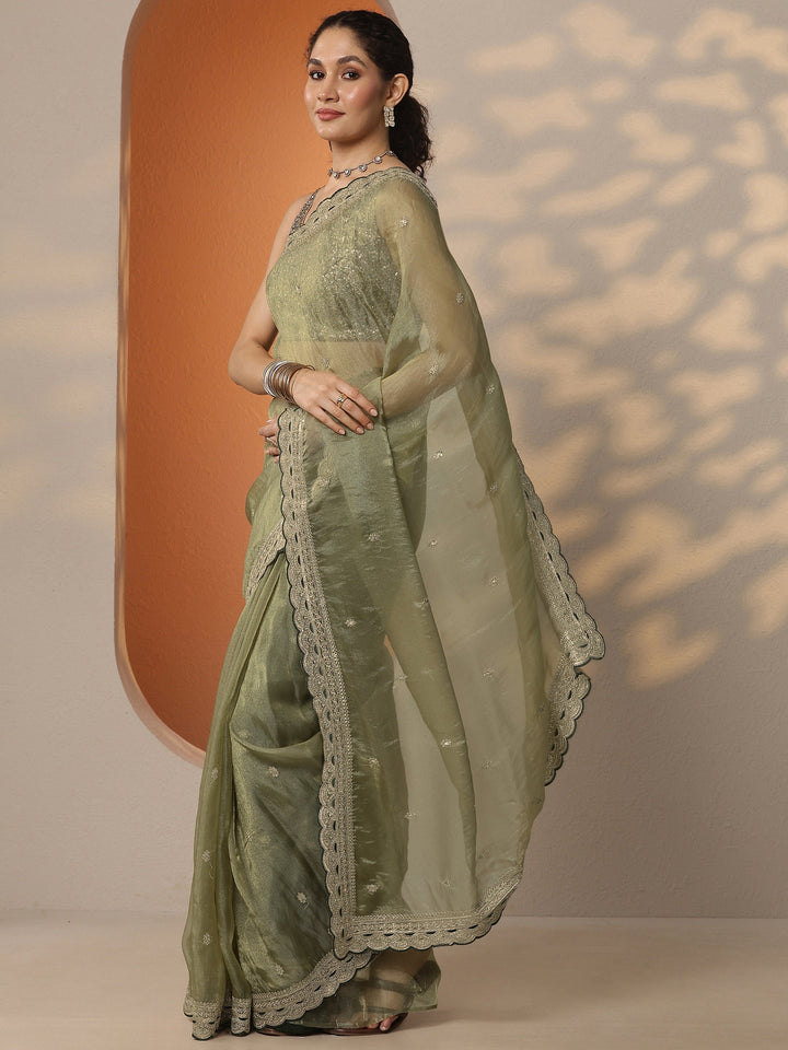 Green Embroidered Organza Saree With Unstitched Blouse Piece