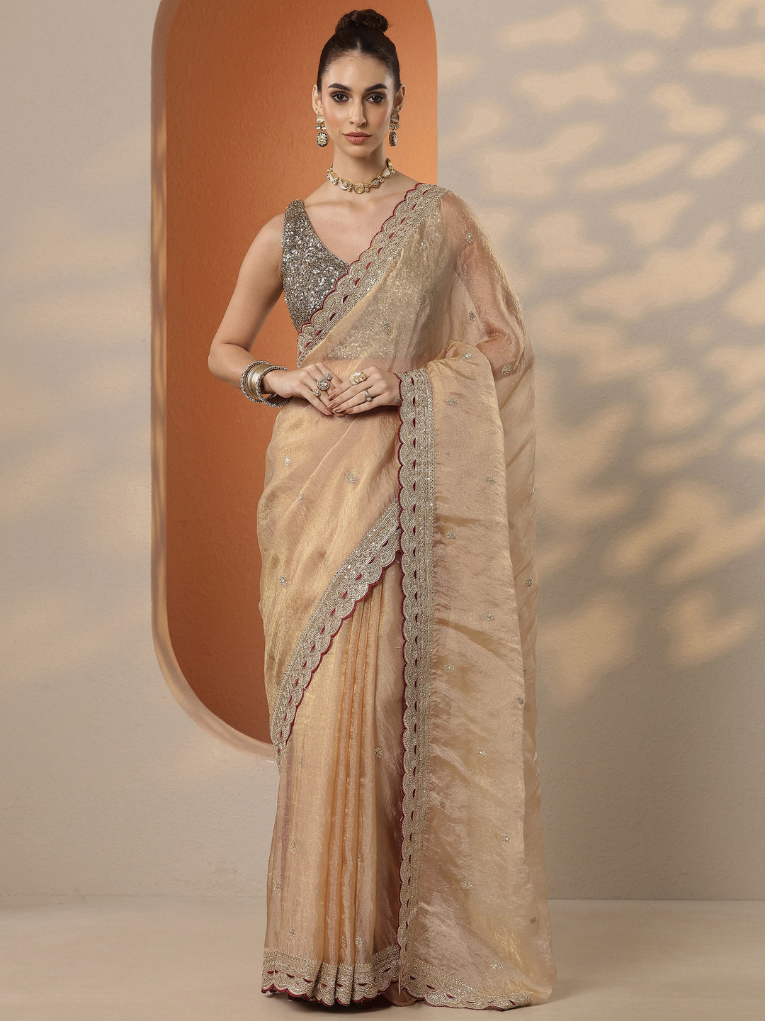 Beige Embroidered Organza Saree With Unstitched Blouse Piece