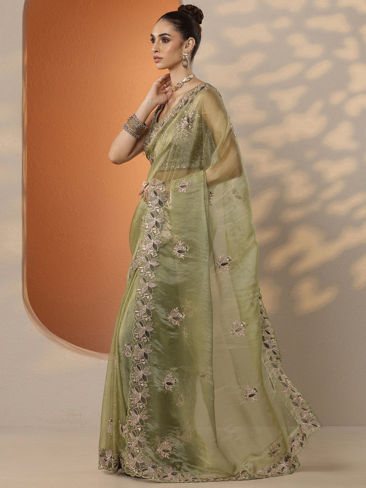 Green Embroidered Organza Saree With Unstitched Blouse Piece
