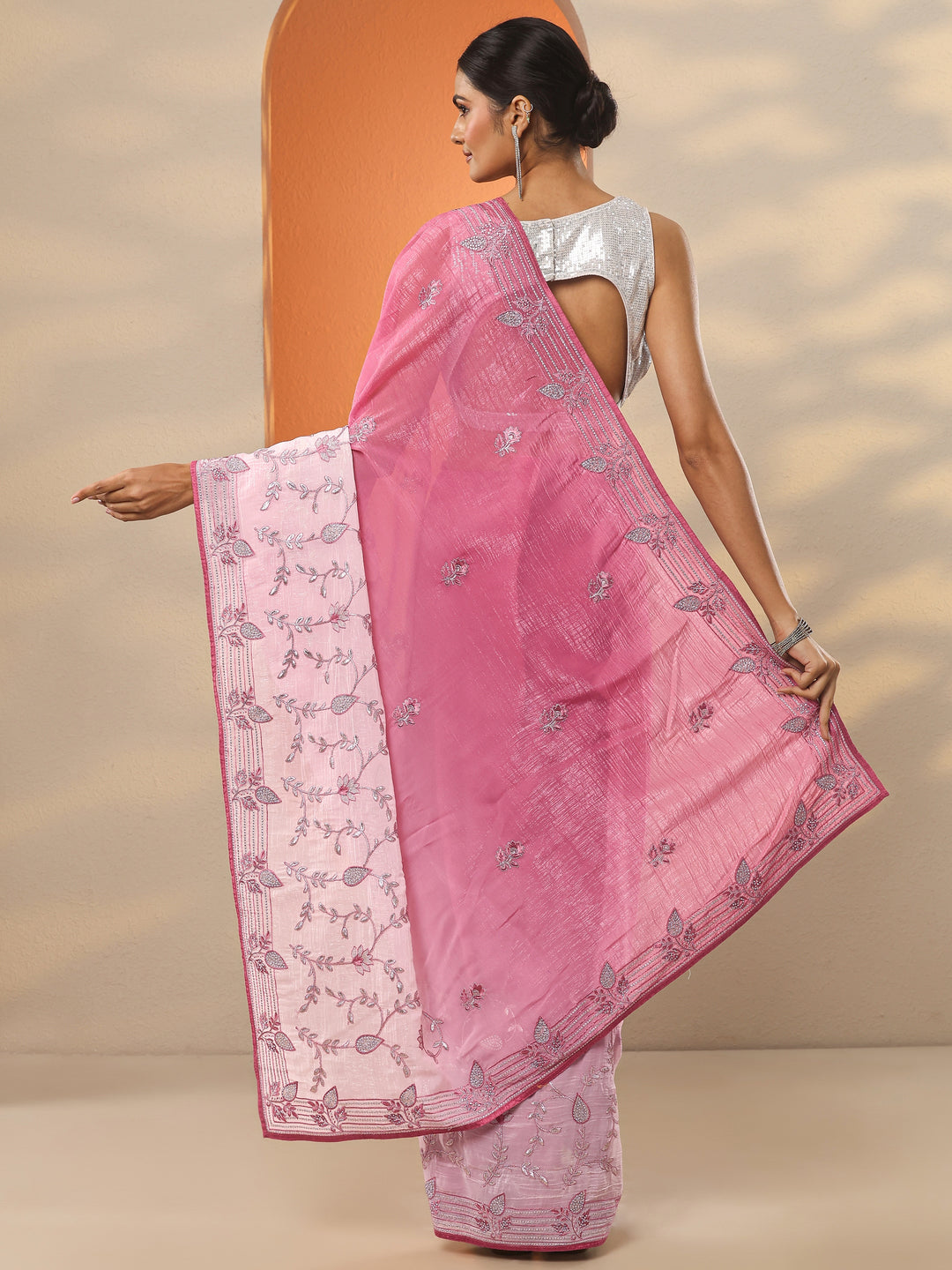 Pink Embellished Organza Saree With Unstitched Blouse Piece