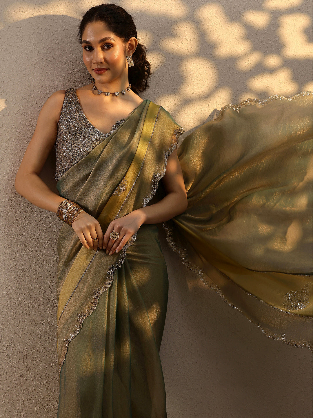 Multi Embellished Silk Blend Saree With Unstitched Blouse Piece