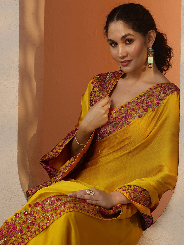 Mustard Solid Chiffon Saree With Unstitched Blouse Piece