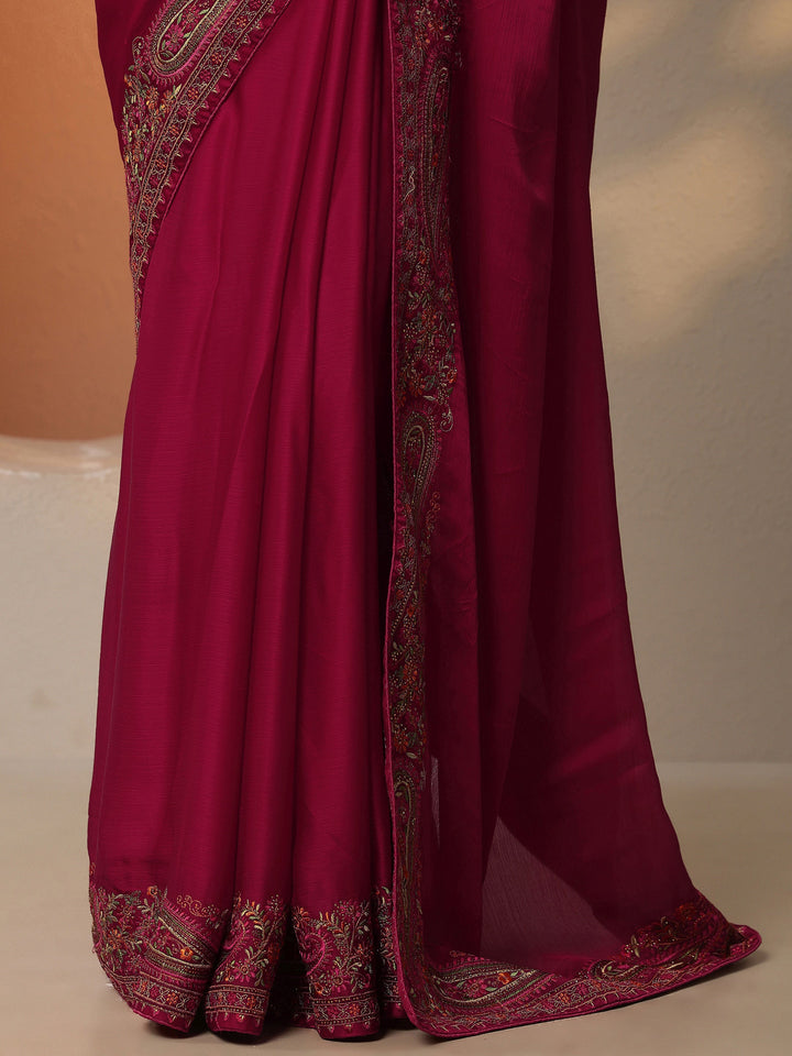 Red Solid Chiffon Saree With Unstitched Blouse Piece