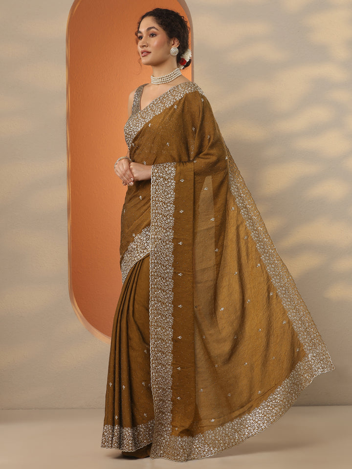 Mustard Embellished Silk Blend Saree With Unstitched Blouse Piece