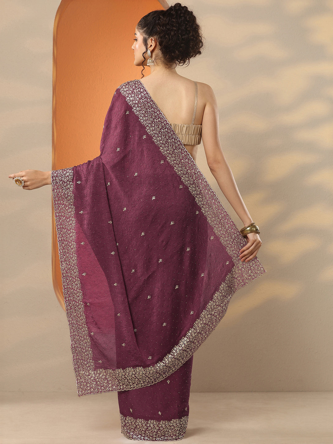 Maroon Embellished Silk Blend Saree With Unstitched Blouse Piece