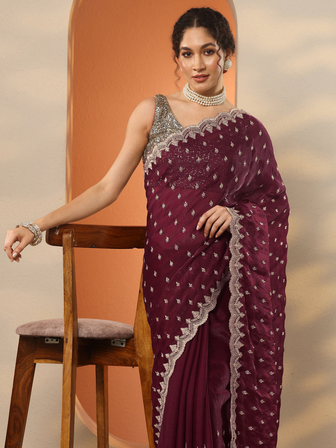 Maroon Embroidered Organza Saree With Unstitched Blouse Piece