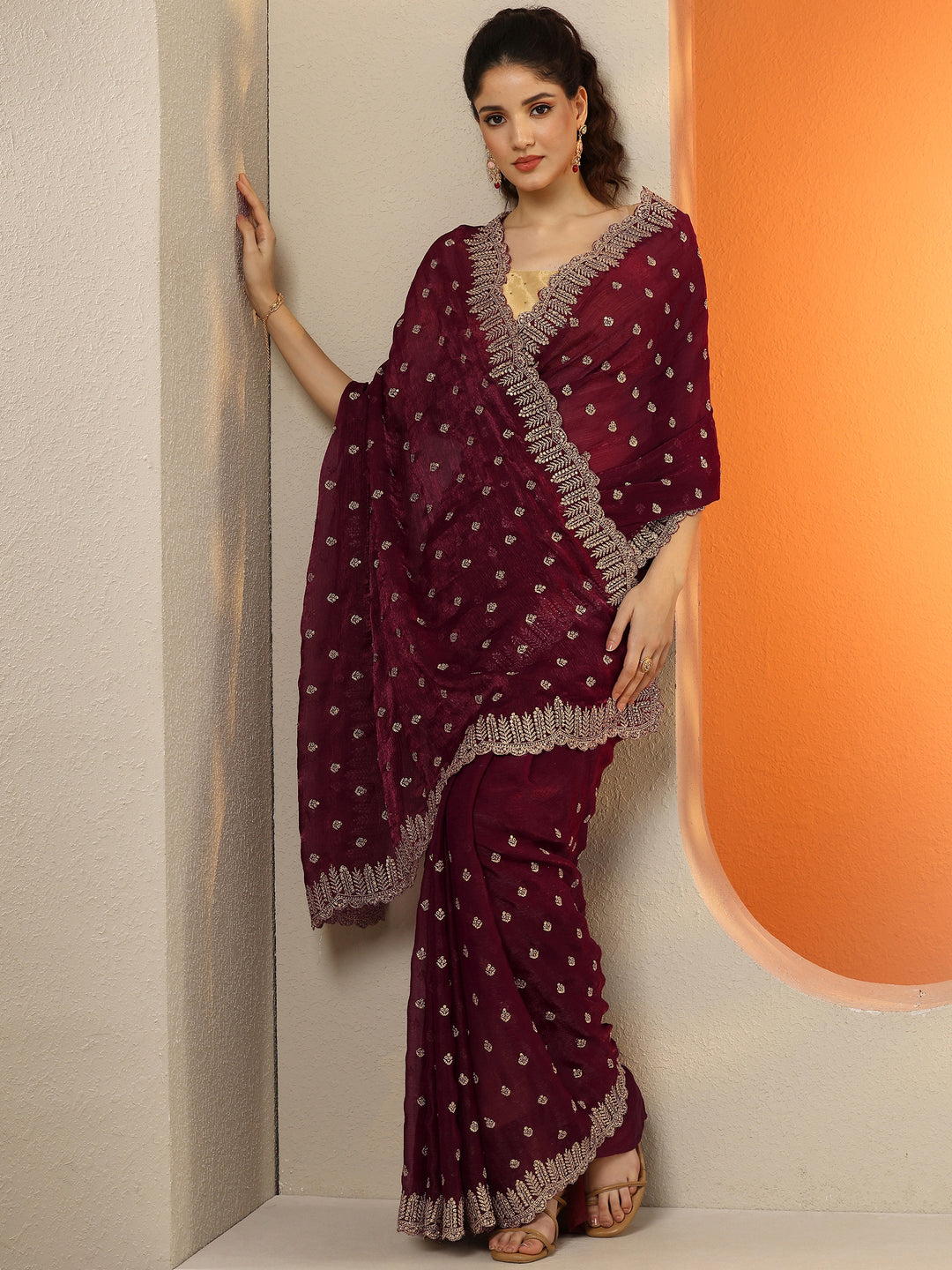 Maroon Embroidered Organza Saree With Unstitched Blouse Piece