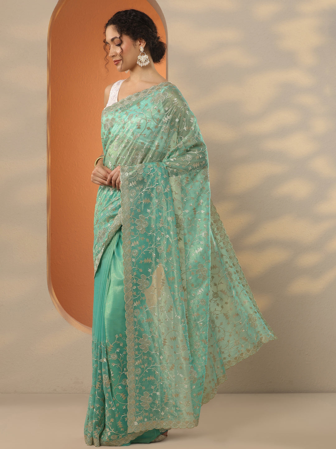 Green Embroidered Nylon Saree With Unstitched Blouse Piece