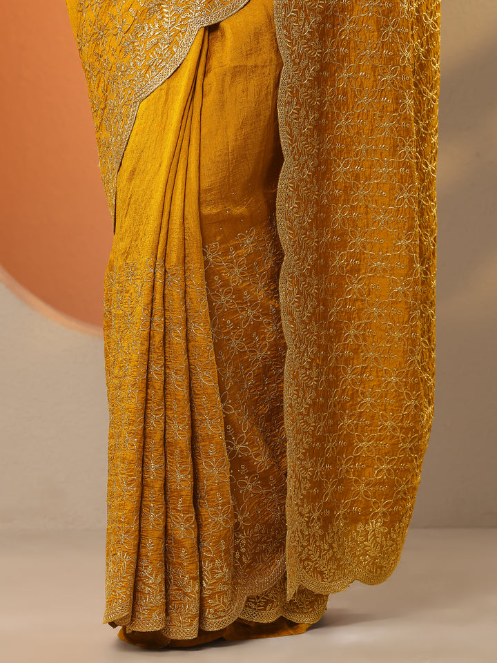 Mustard Embellished Silk Blend Saree With Unstitched Blouse Piece