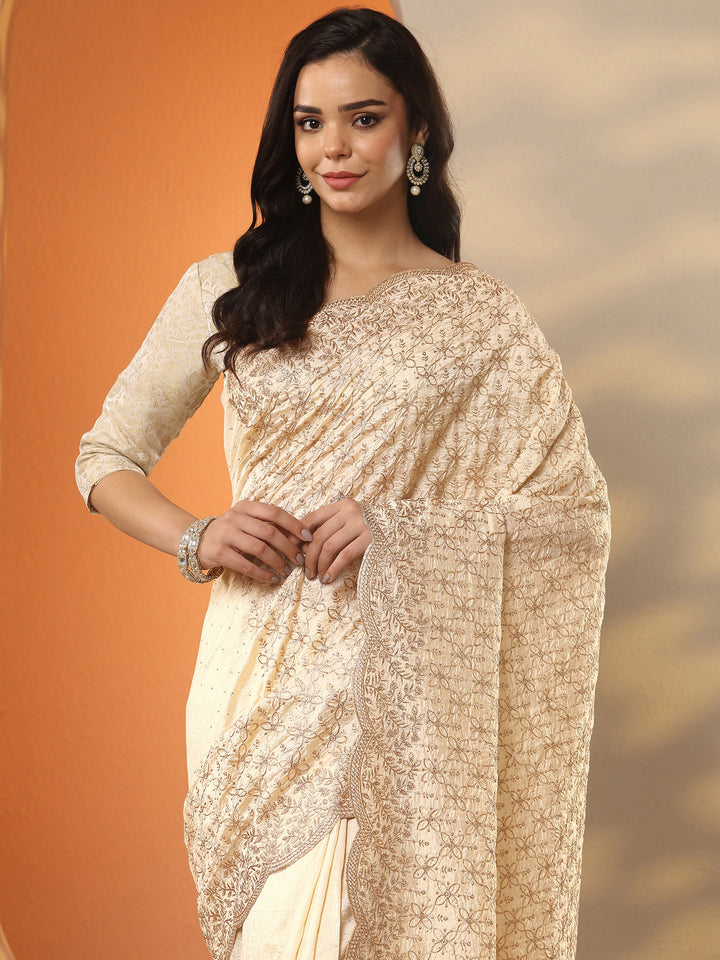 Gold Embellished Silk Blend Saree With Unstitched Blouse Piece