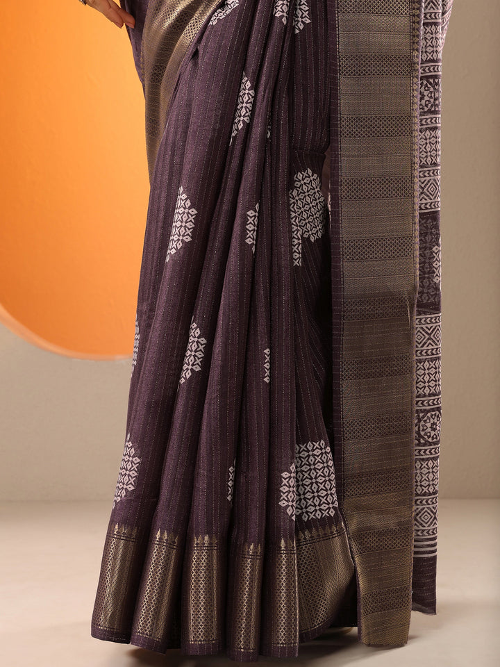 Purple Printed Silk Blend Saree With Unstitched Blouse Picece