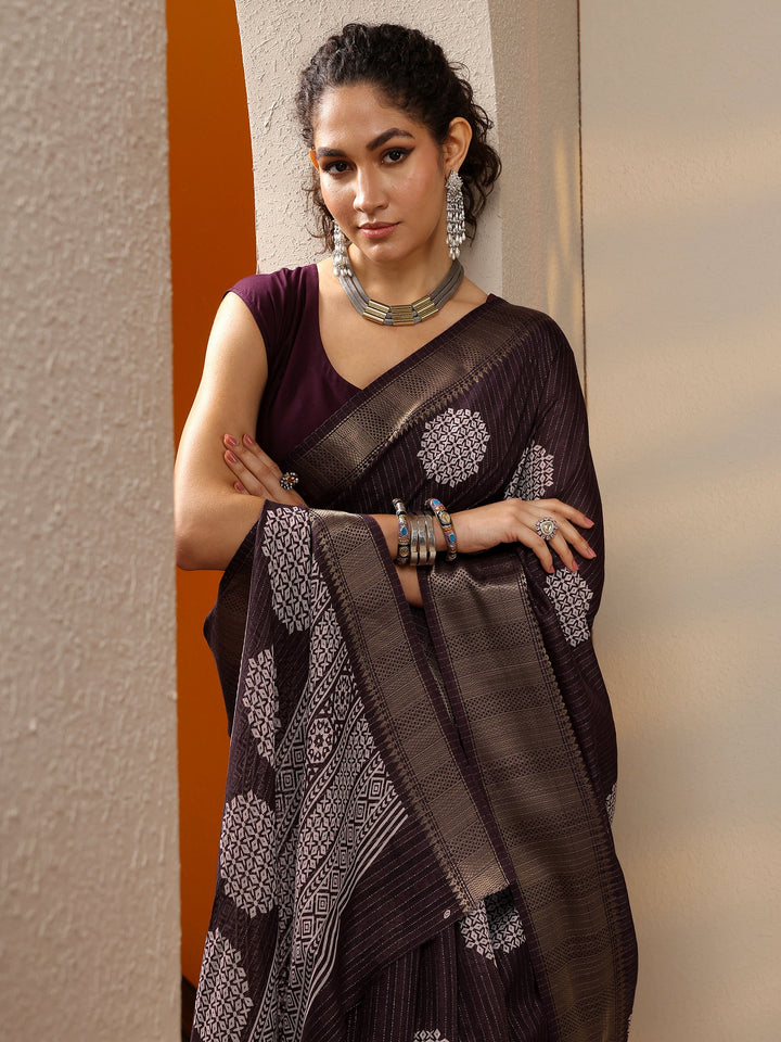Purple Printed Silk Blend Saree With Unstitched Blouse Picece