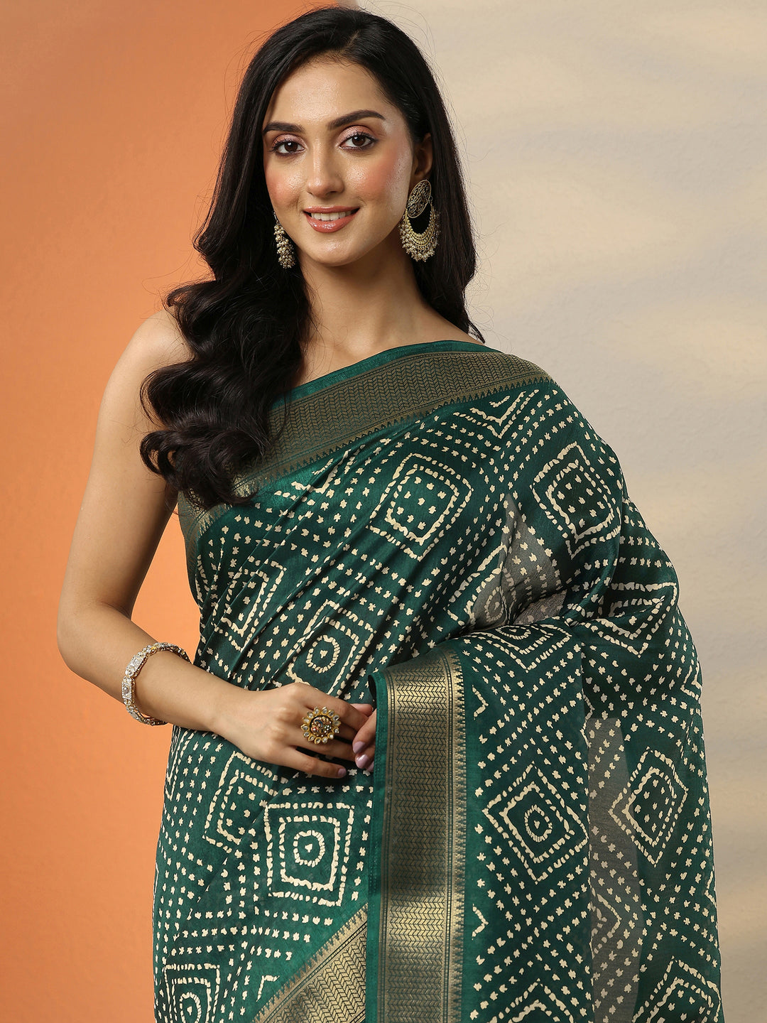 Green Printed Silk Blend Saree With Unstitched Blouse Piece