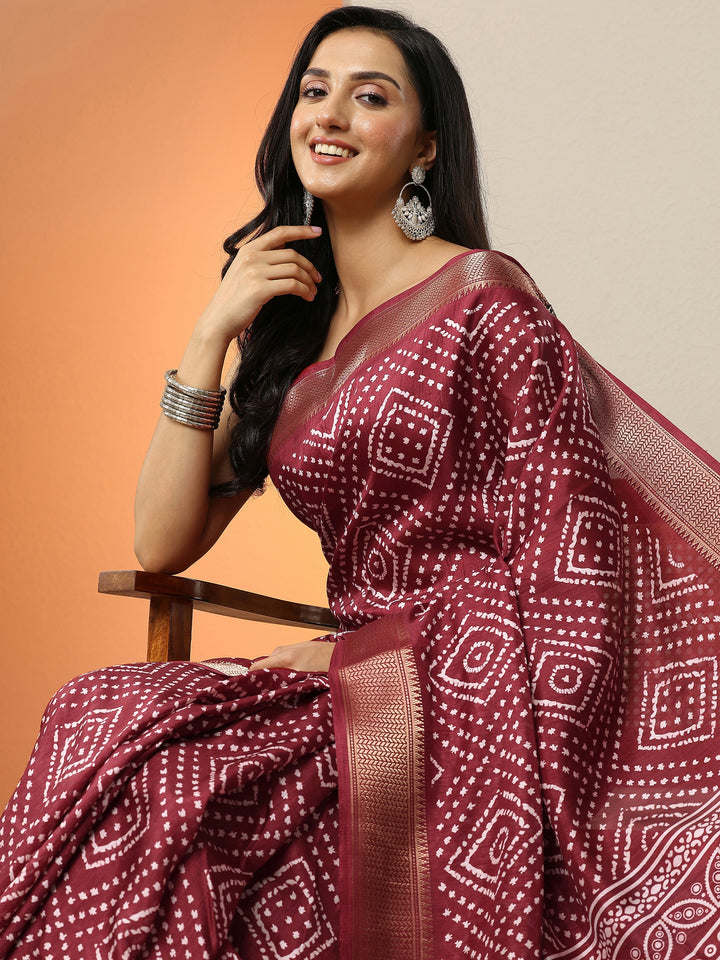 Brown Printed Silk Blend Saree With Unstitched Blouse Piece