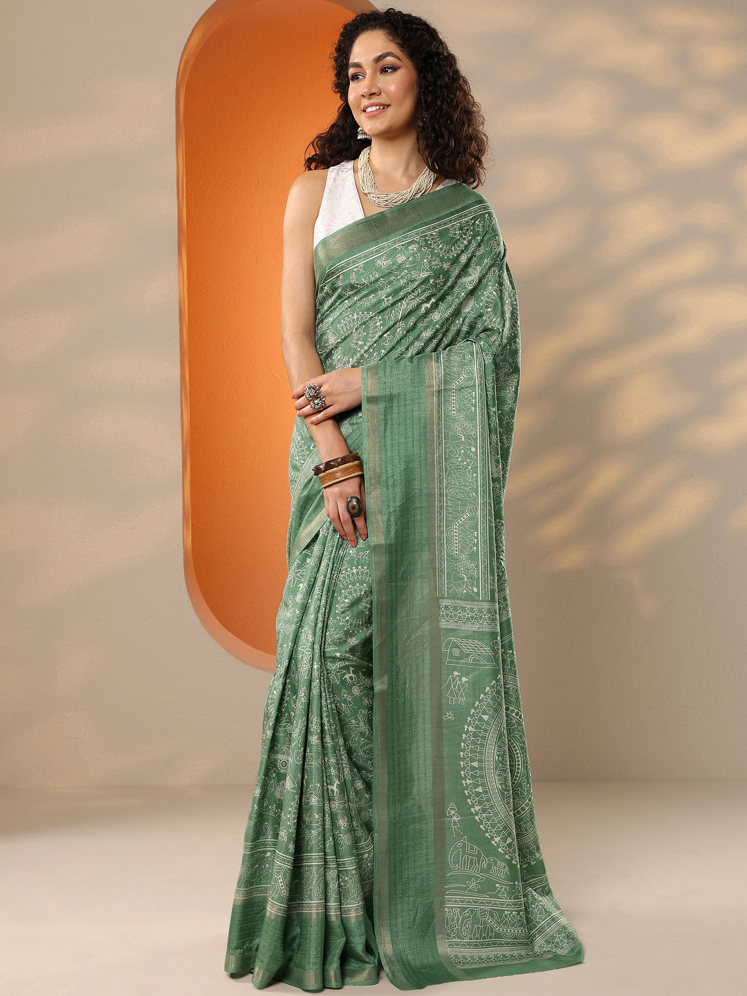 Green Printed Silk Blend Saree With Unstitched Blouse Picece