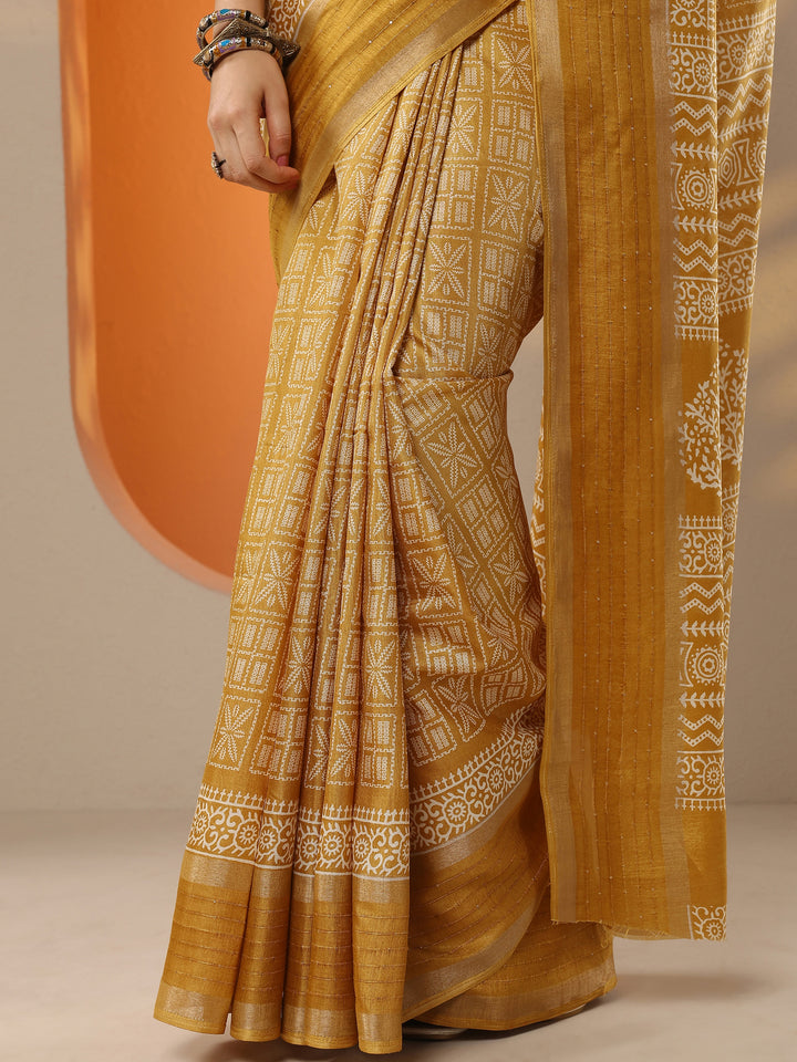 Mustard Printed Silk Blend Saree With Unstitched Blouse Piece