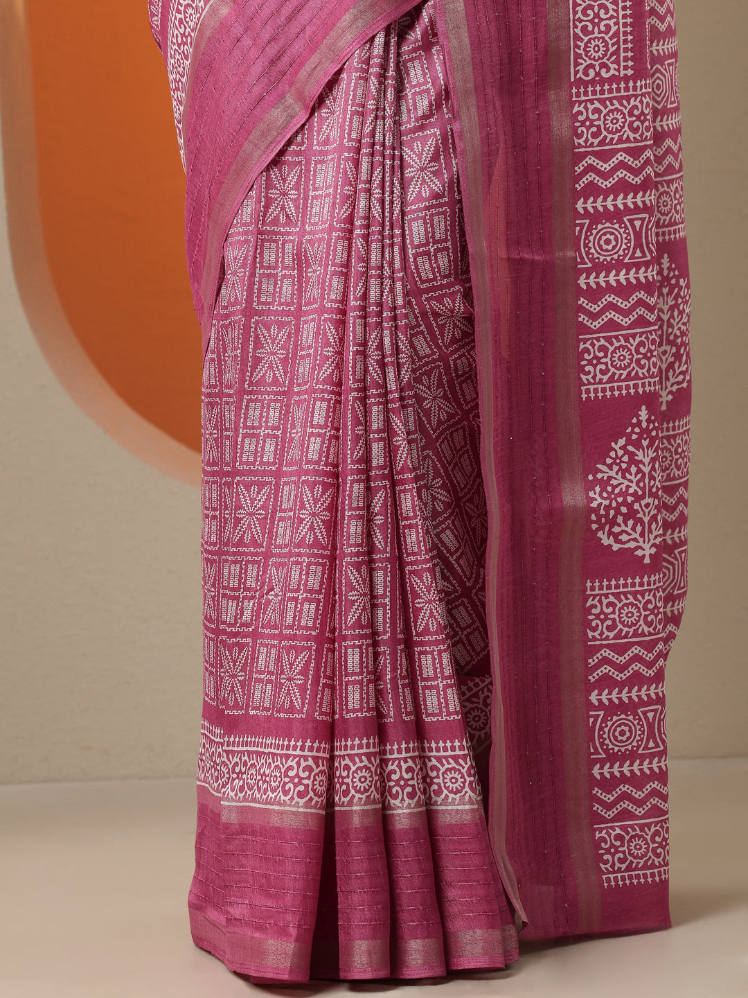 Pink Printed Silk Blend Saree With Unstitched Blouse Picece