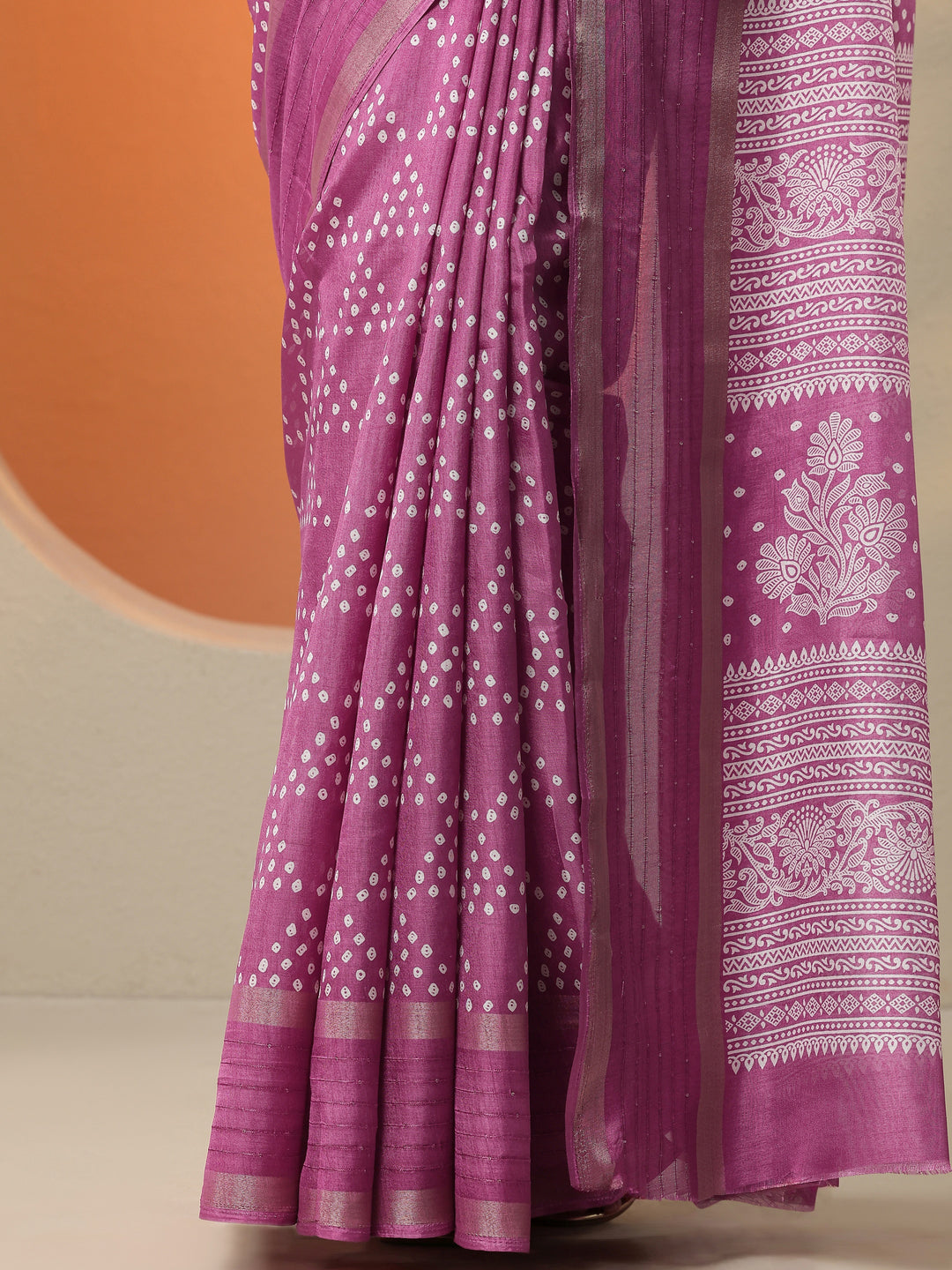 Pink Bandhani Printed Silk Blend Saree With Unstitched Blouse Piece