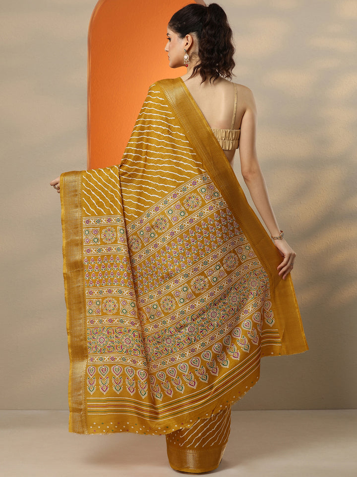 Mustard Leheriya Printed Silk Blend Saree With Unstitched Blouse Piece