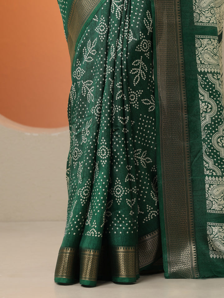 Green Bandhani Printed Silk Blend Saree With Unstitched Blouse Piece