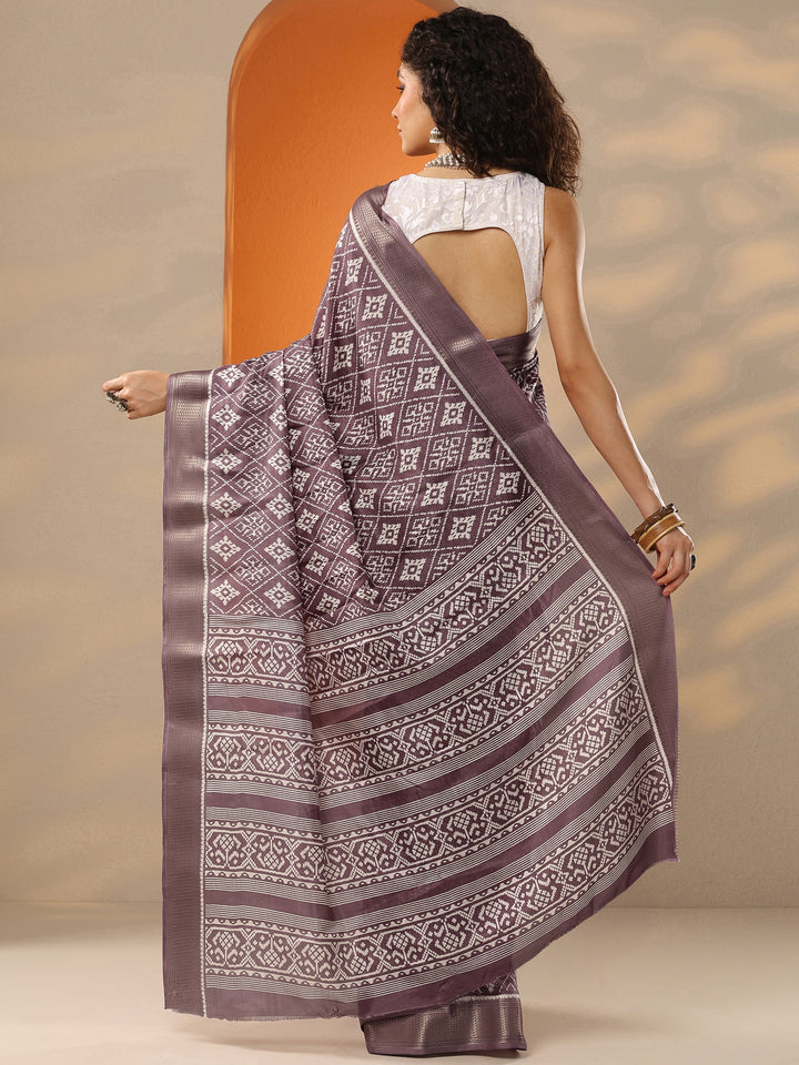 Brown Printed Silk Blend Saree With Unstitched Blouse Picece