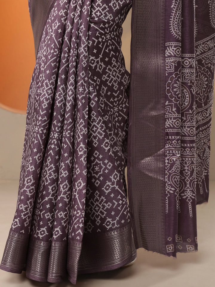 Brown Printed Silk Blend Saree With Unstitched Blouse Picece
