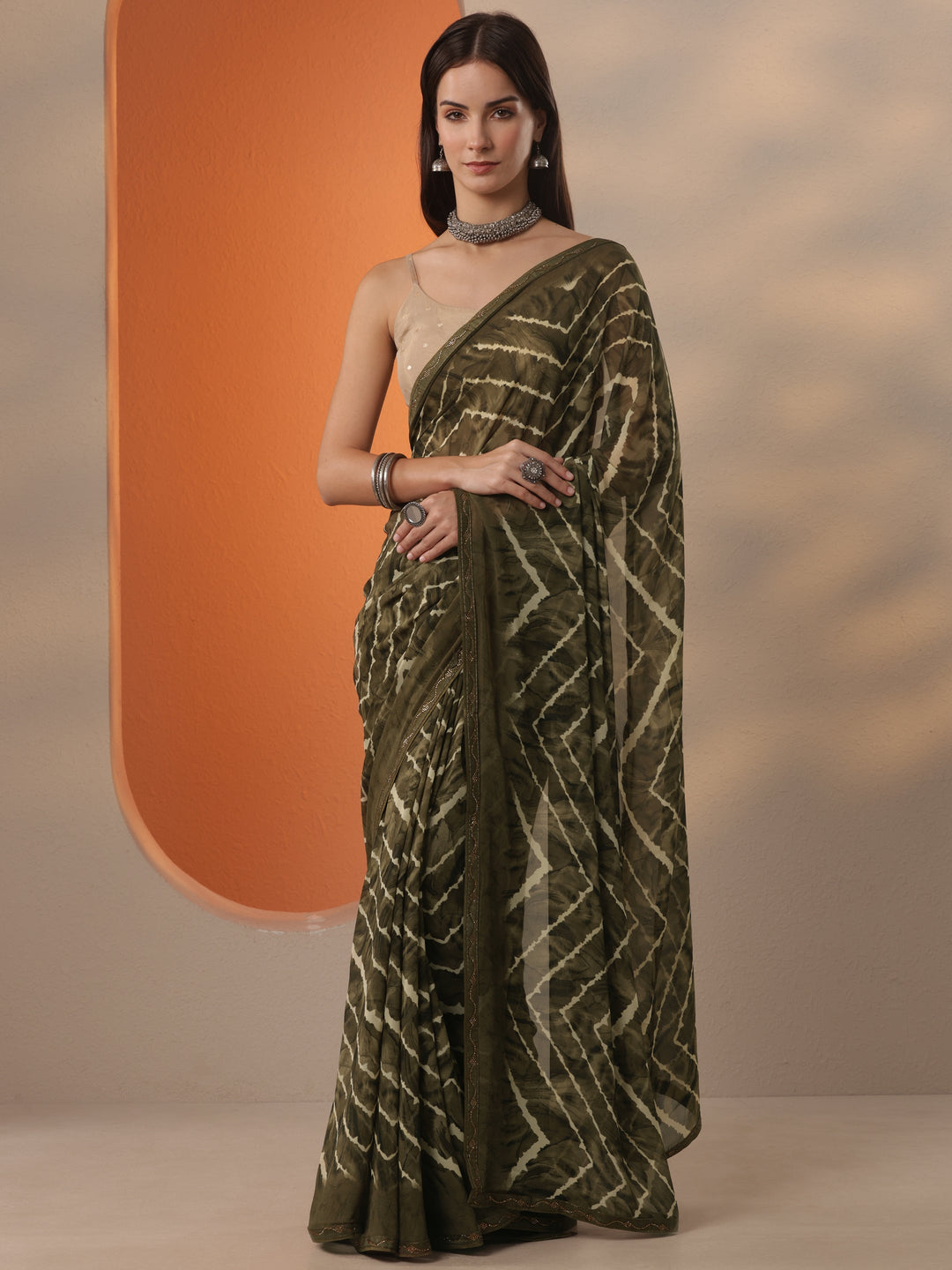 Green Leheriya Printed Georgette Saree With Unstitched Blouse Piece