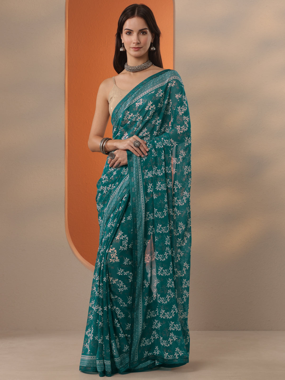 Green Printed Georgette Saree With Unstitched Blouse Piece