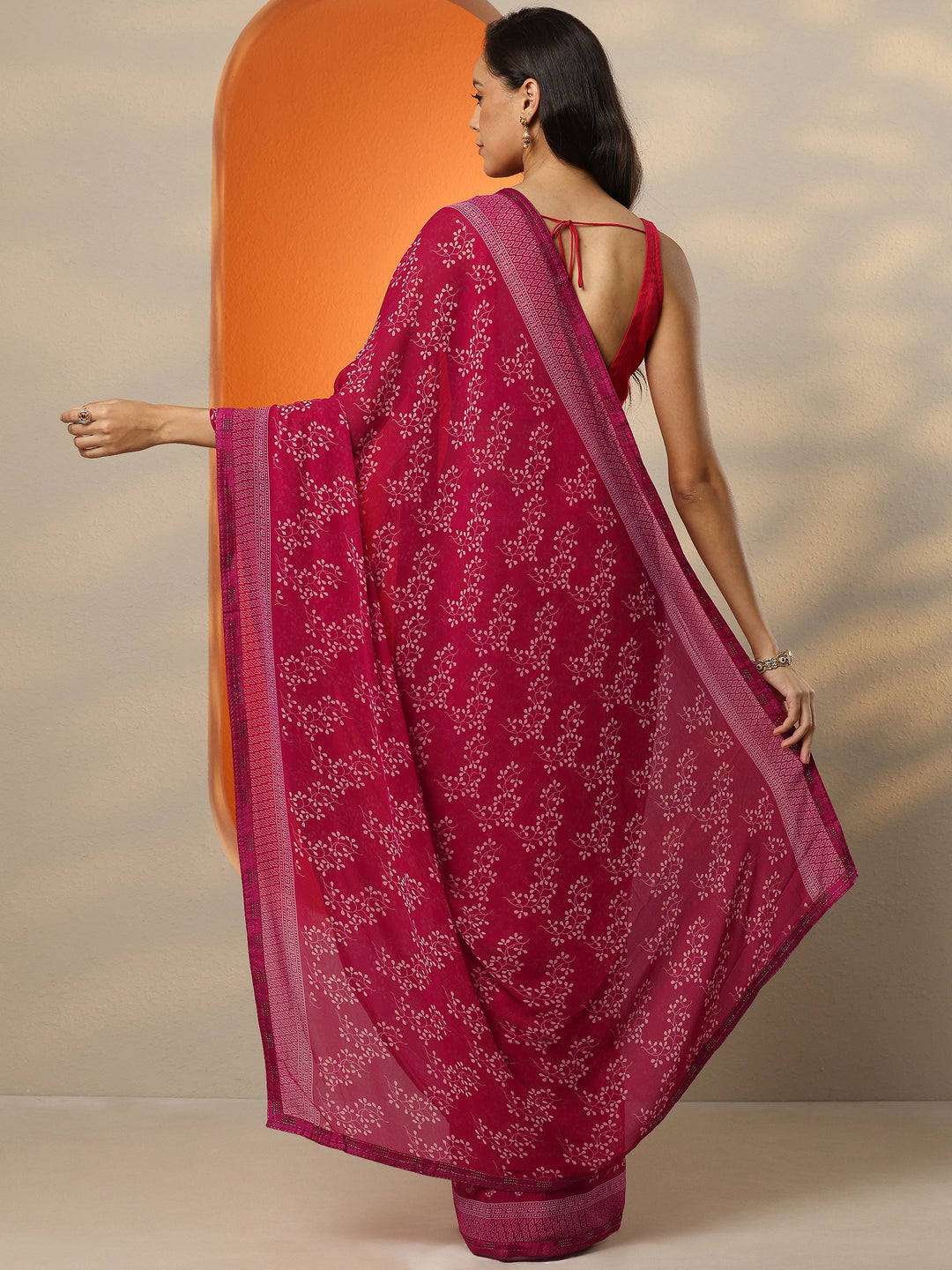 Red Printed Georgette Saree With Unstitched Blouse Picece