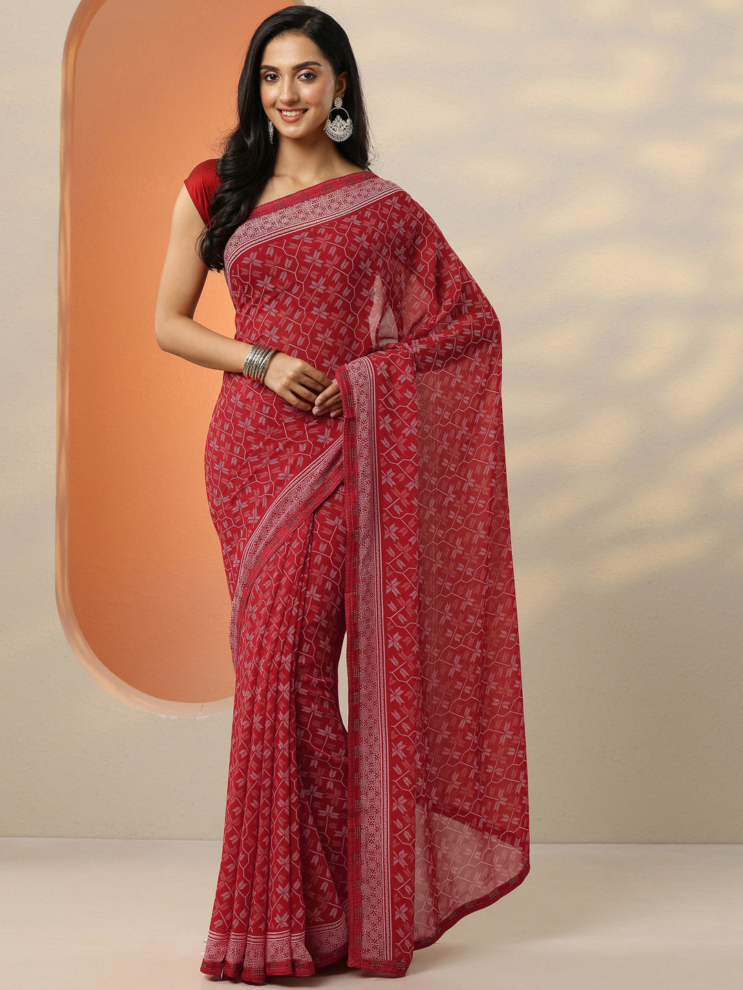 Red Printed Georgette Saree With Unstitched Blouse Piece