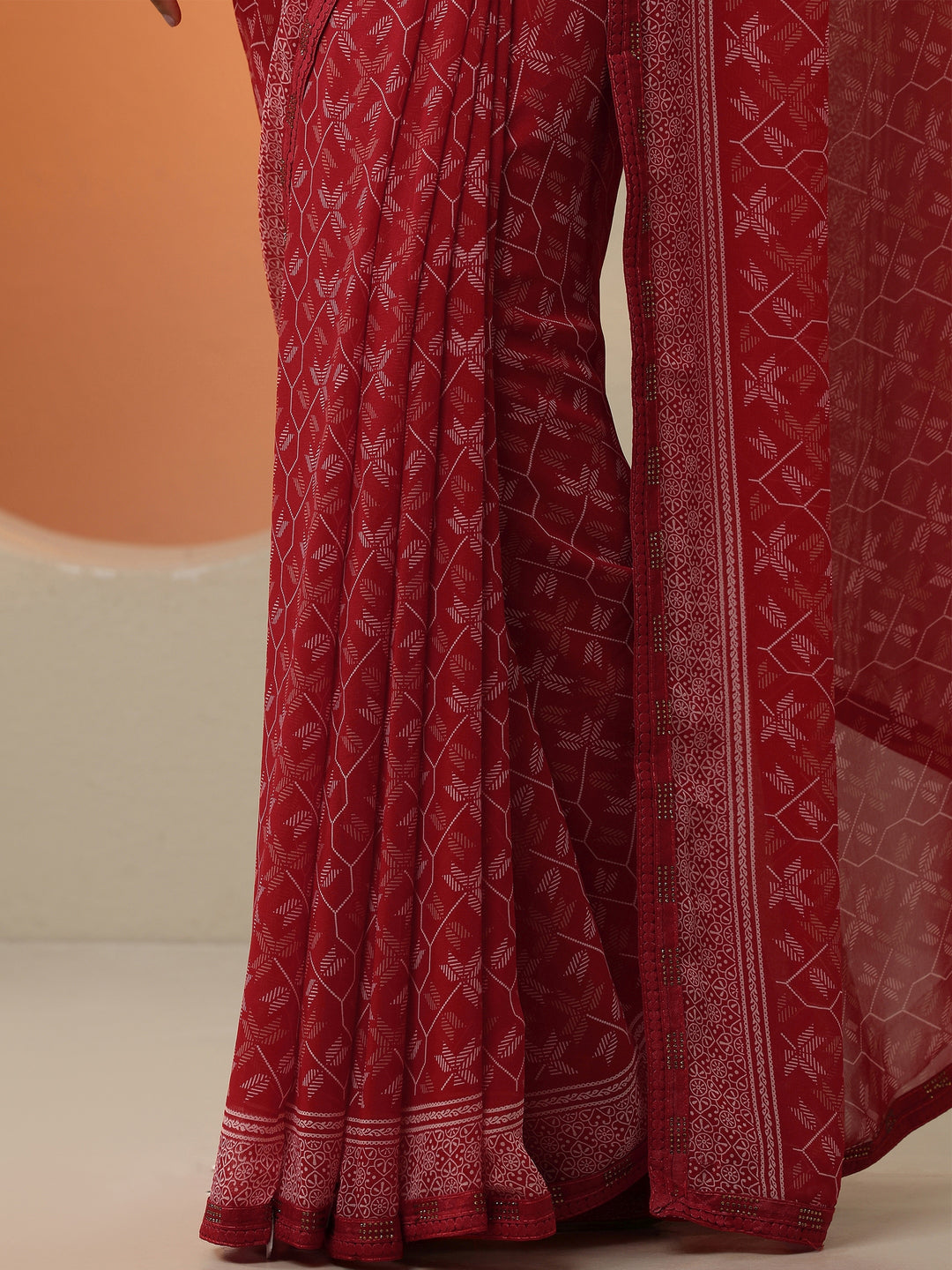 Red Printed Georgette Saree With Unstitched Blouse Piece