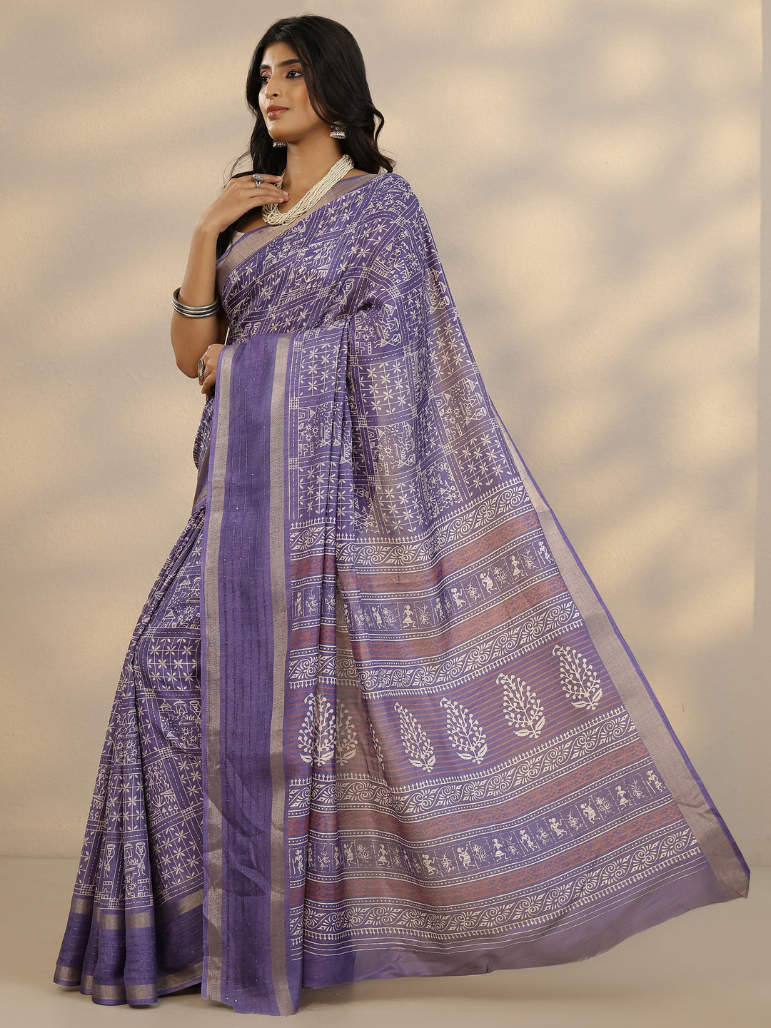 Purple Printed Silk Blend Saree With Unstitched Blouse Piece