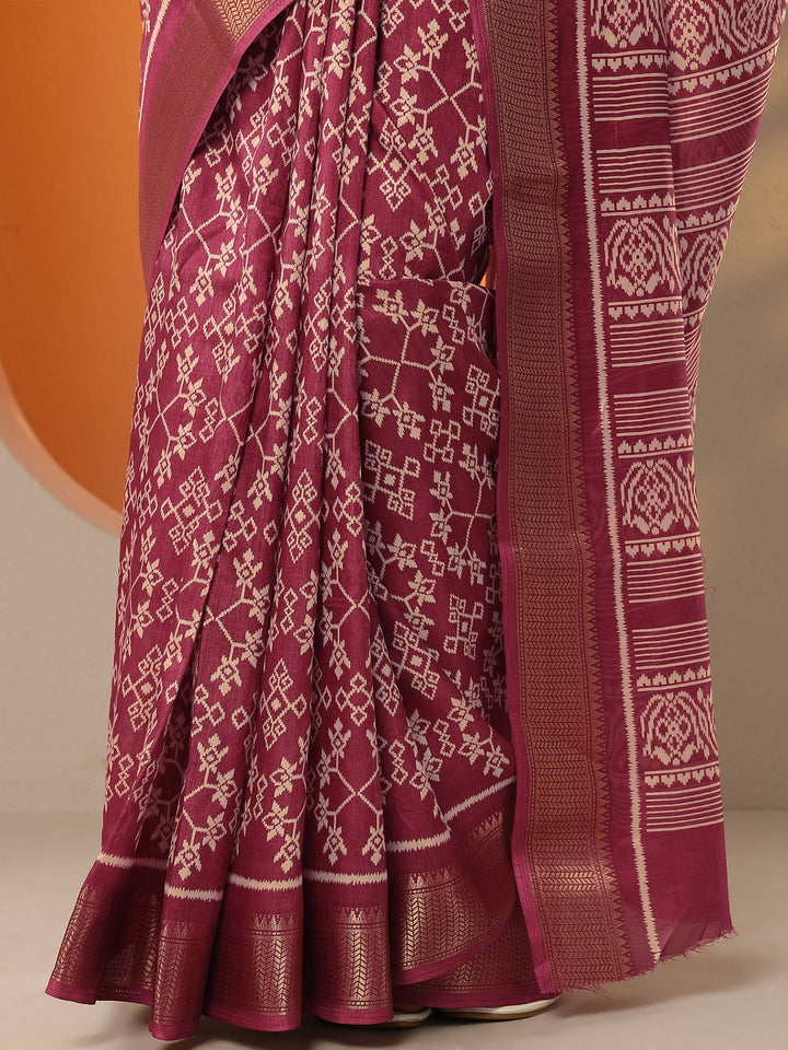Pink Printed Silk Blend Saree With Unstitched Blouse Piece