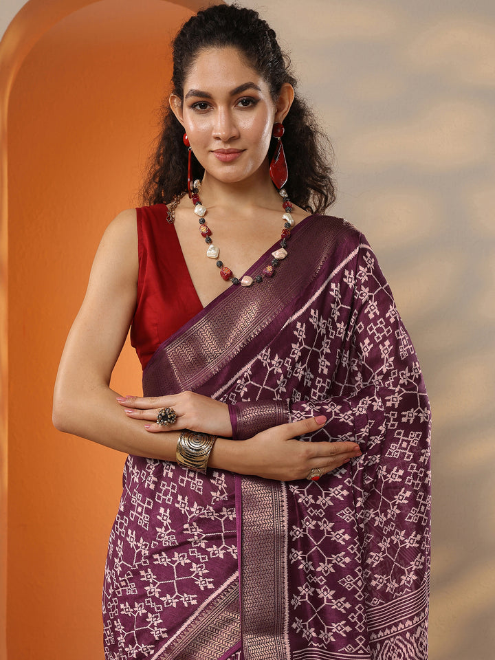 Burgundy Printed Silk Blend Saree With Unstitched Blouse Picece