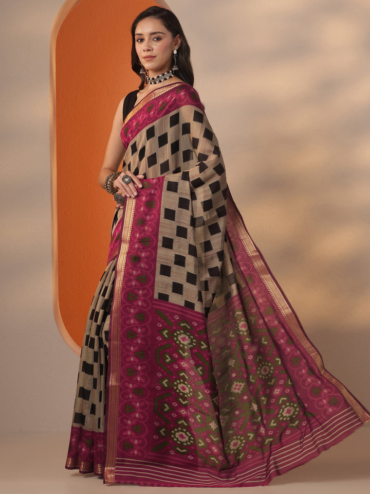 Brown Printed Silk Blend Saree With Unstitched Blouse Piece