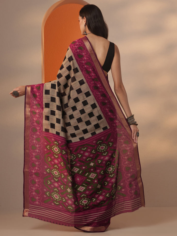 Brown Printed Silk Blend Saree With Unstitched Blouse Piece