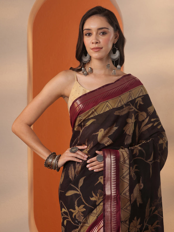 Brown Printed Silk Blend Saree With Unstitched Blouse Piece