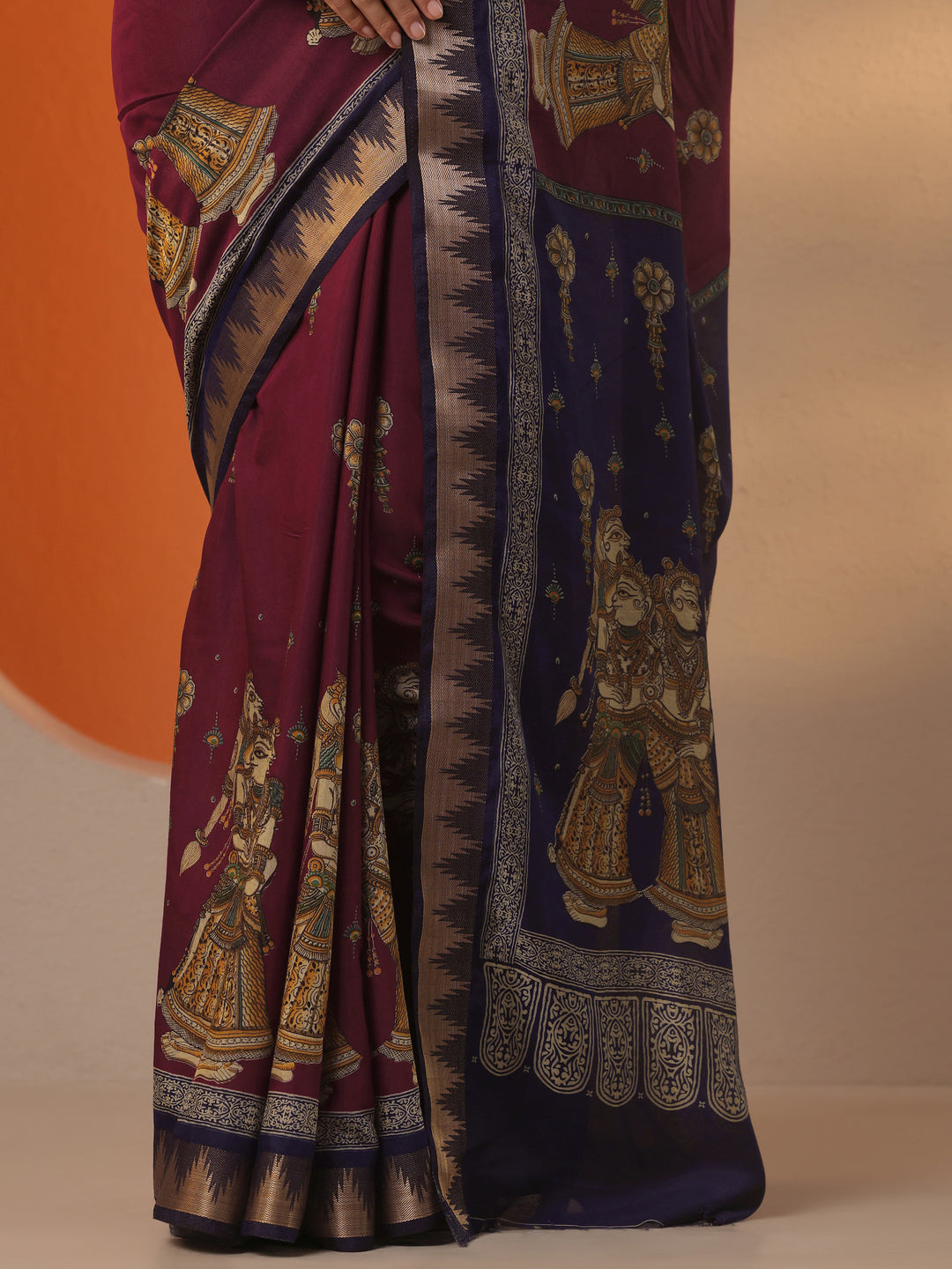 Maroon Printed Silk Blend Saree With Unstitched Blouse Piece