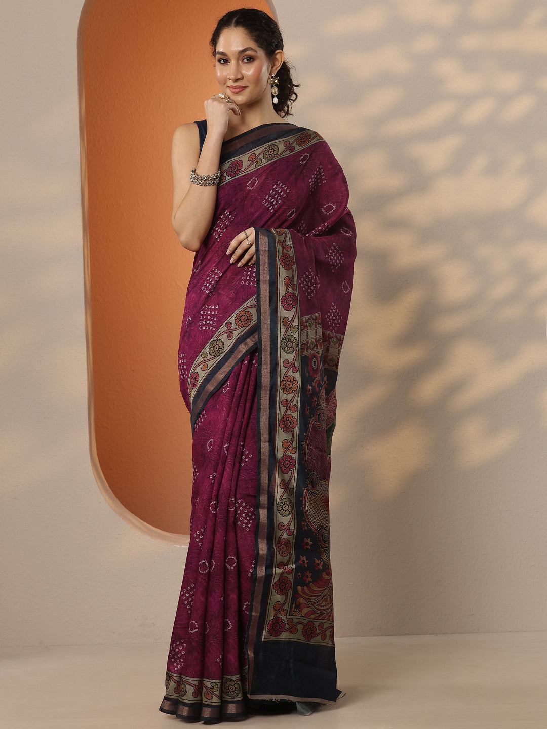 Pink Bandhani Printed Silk Blend Saree With Unstitched Blouse Piece