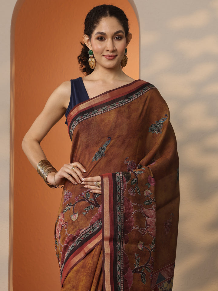 Mustard Printed Silk Blend Saree With Unstitched Blouse Piece