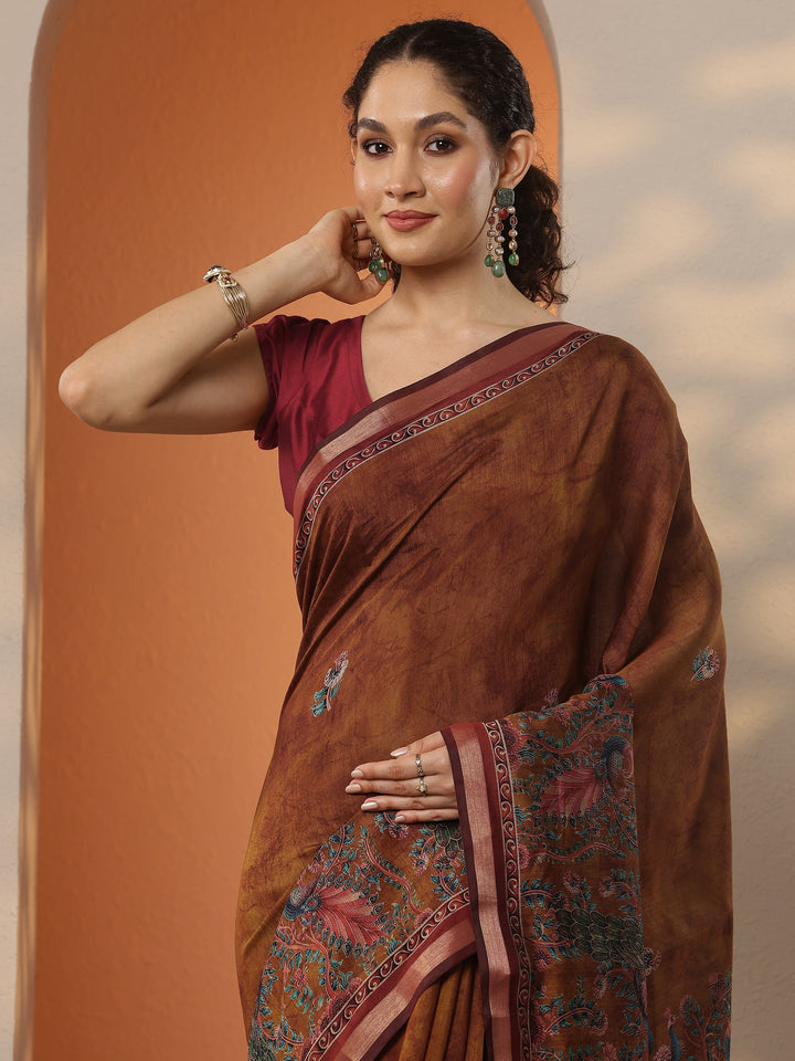 Mustard Printed Silk Blend Saree With Unstitched Blouse Piece