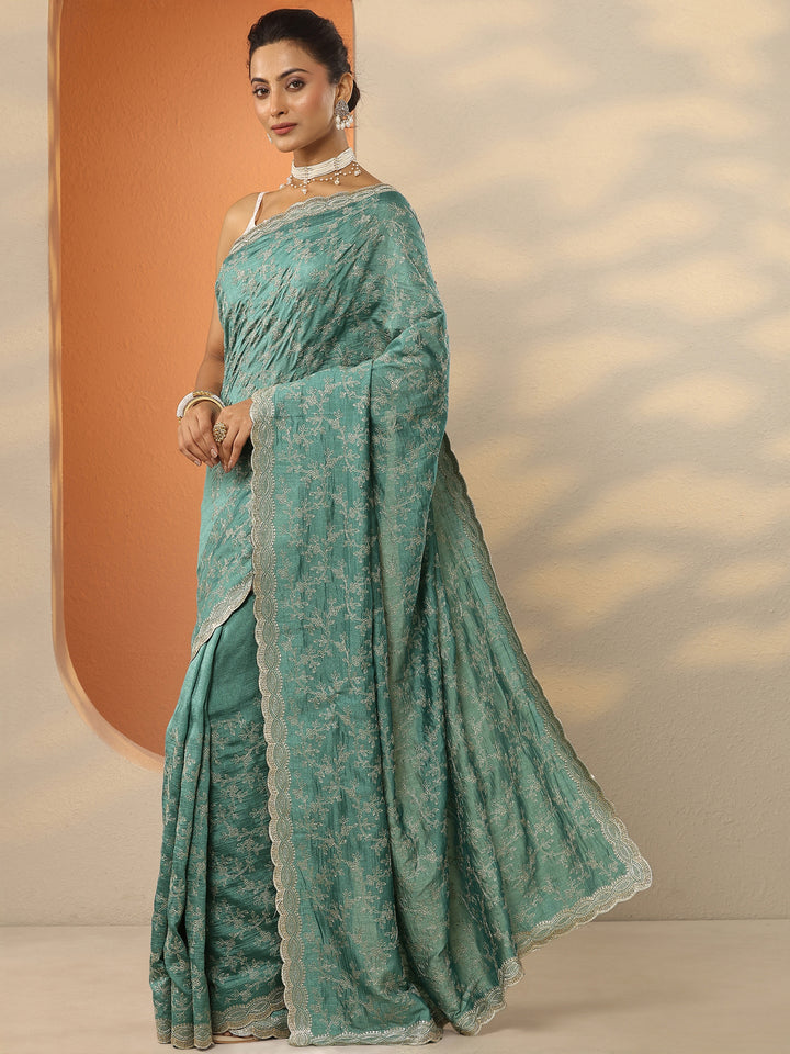 Green Embroidered Silk Blend Saree With Unstitched Blouse Piece
