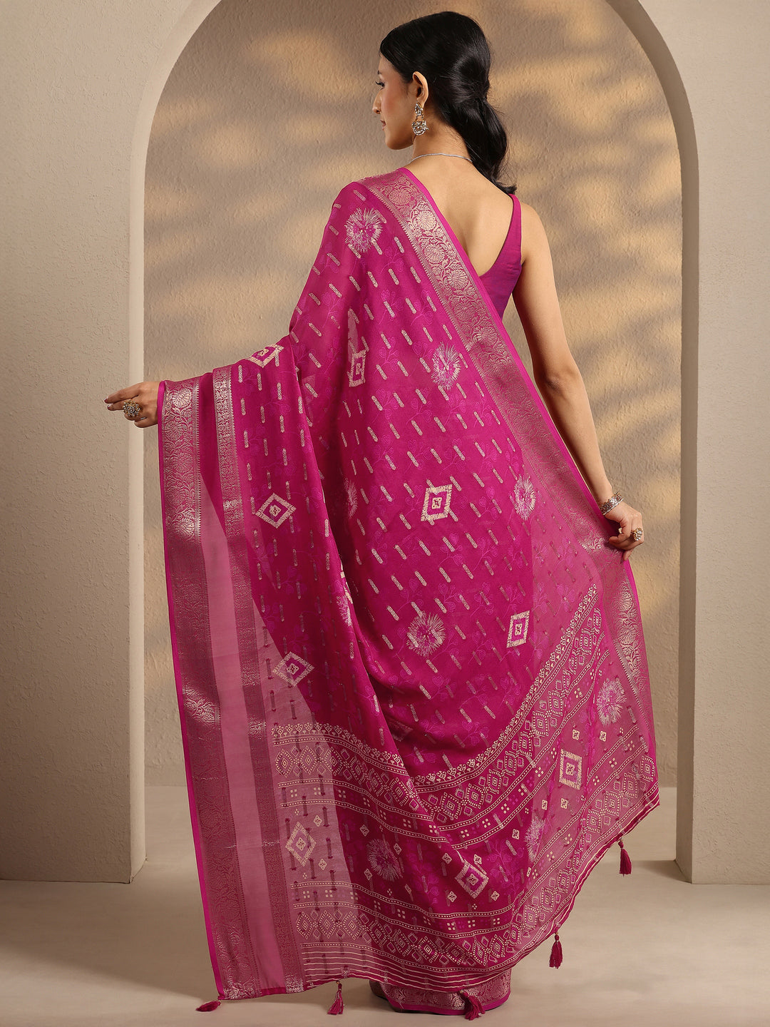 Pink Woven Design Silk Blend Saree With Unstitched Blouse Piece