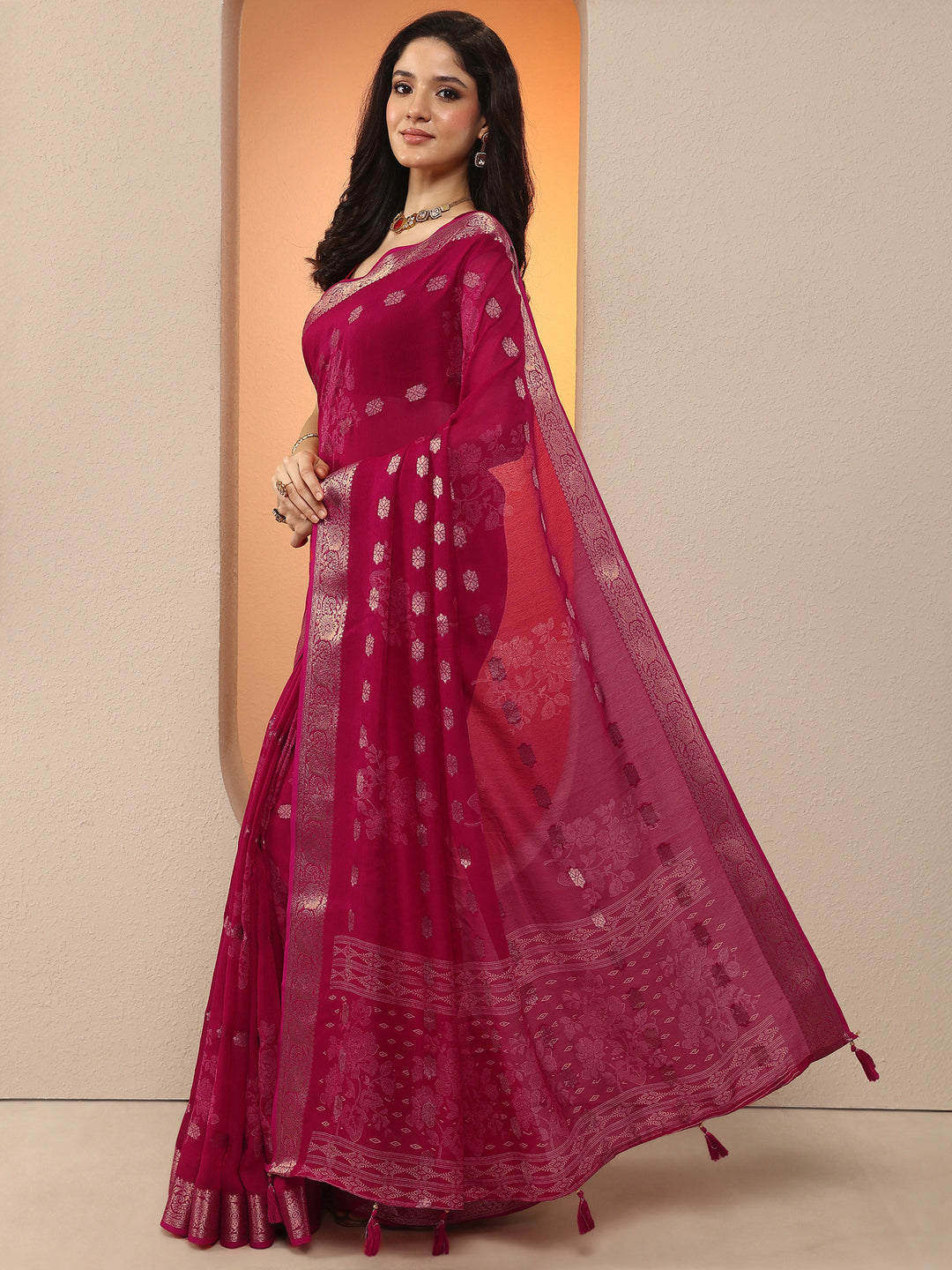 Pink Woven Design Silk Blend Saree With Unstitched Blouse Piece